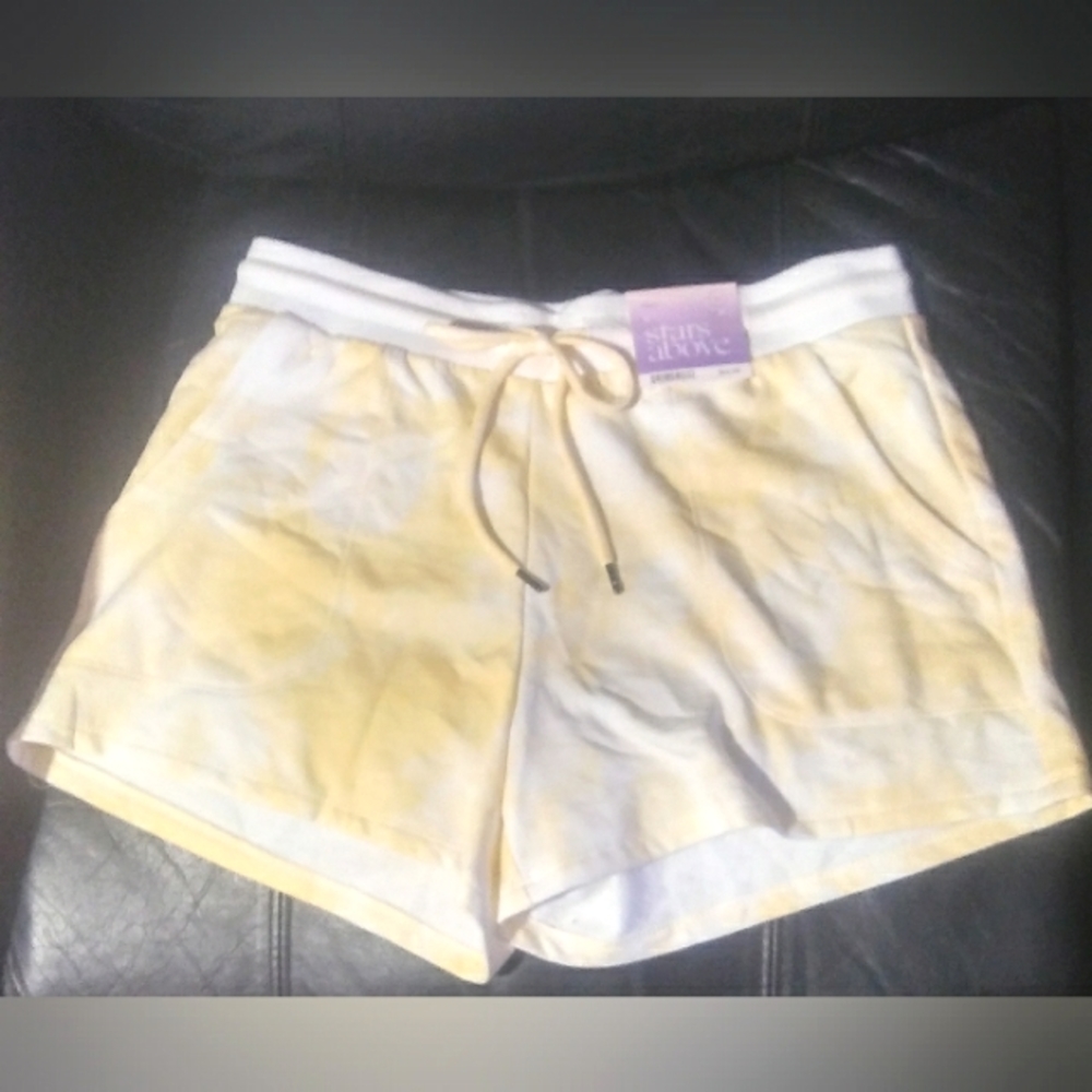 "Stars Above" Fleece Drawstring Lounge Shorts